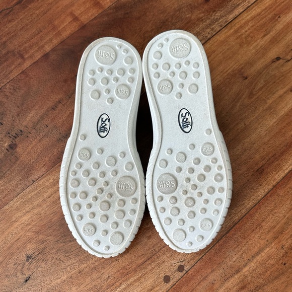 ☀️ SOFFT Parkyn Leather Comfort Sneaker - Picture 6 of 10